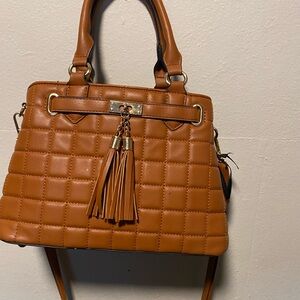 Elegant Tan Quilted Handbag